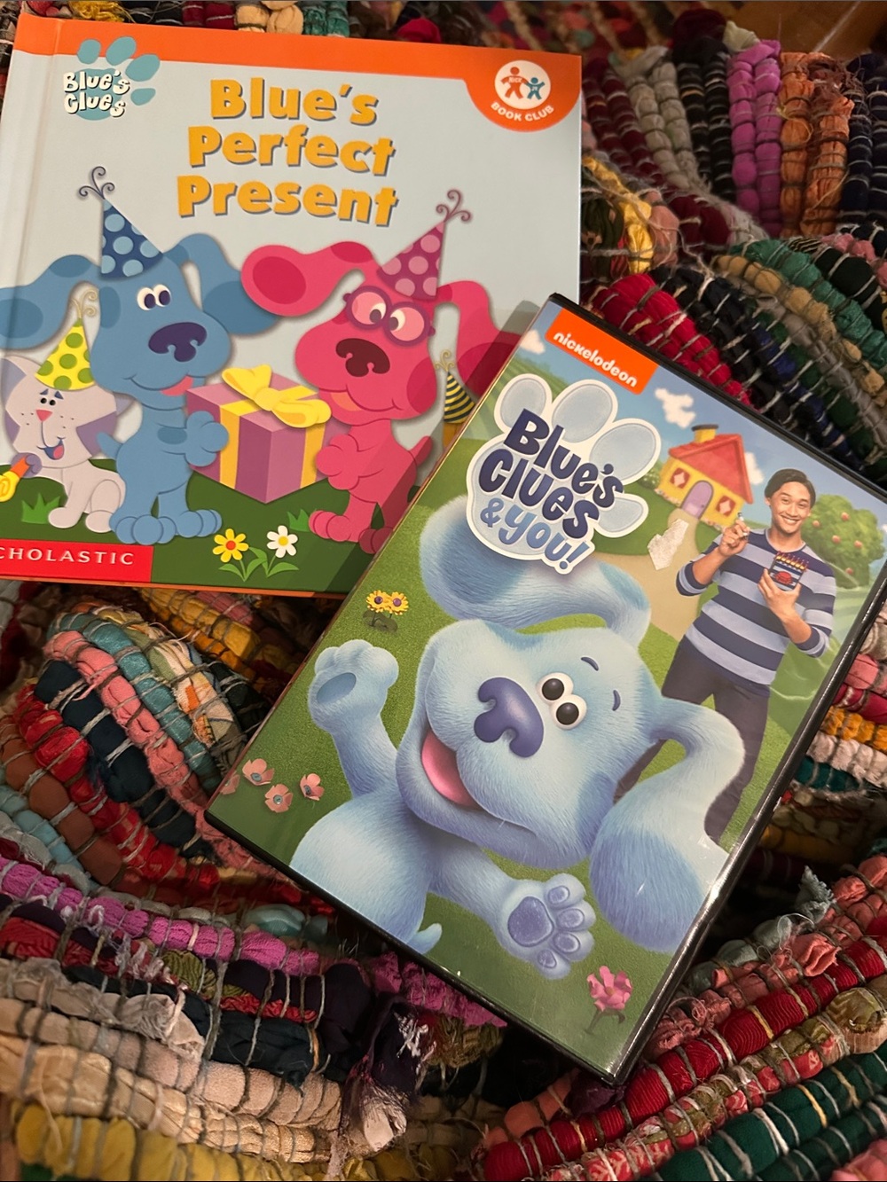 Blue's Clues Blue's Perfect Present Book & Blue's Clues & You DVD Lot